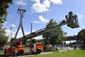 Koelner Seilbahn Gondel blieb haengen Koeln Linksrheinisch P022